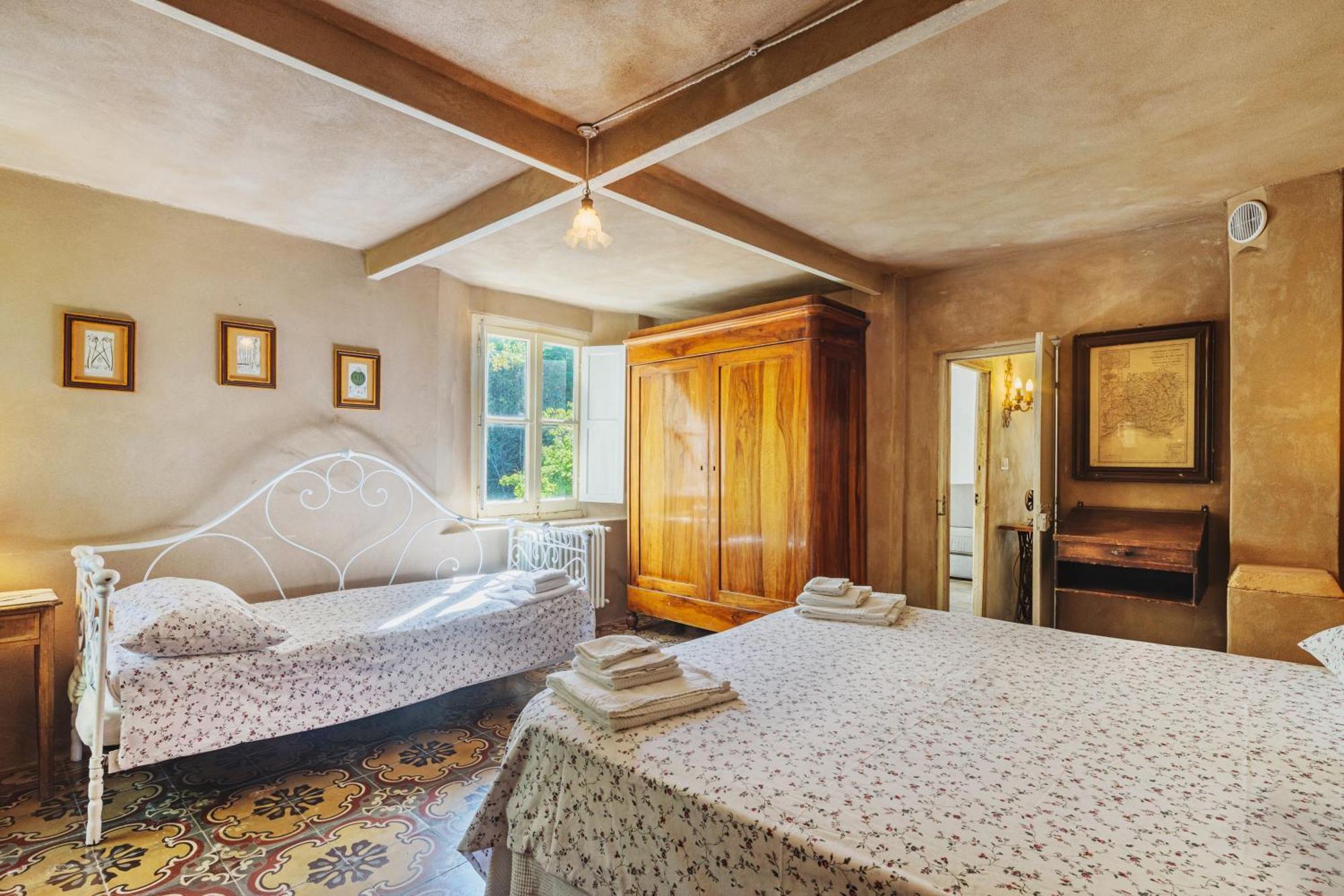 Agriturismo Di Charme E Ristorante Stallato Il Filo Di Paglia Carro Luaran gambar